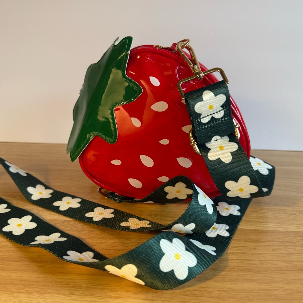 Strawberry Shaped Crossbody‎ Bag with Floral Strap